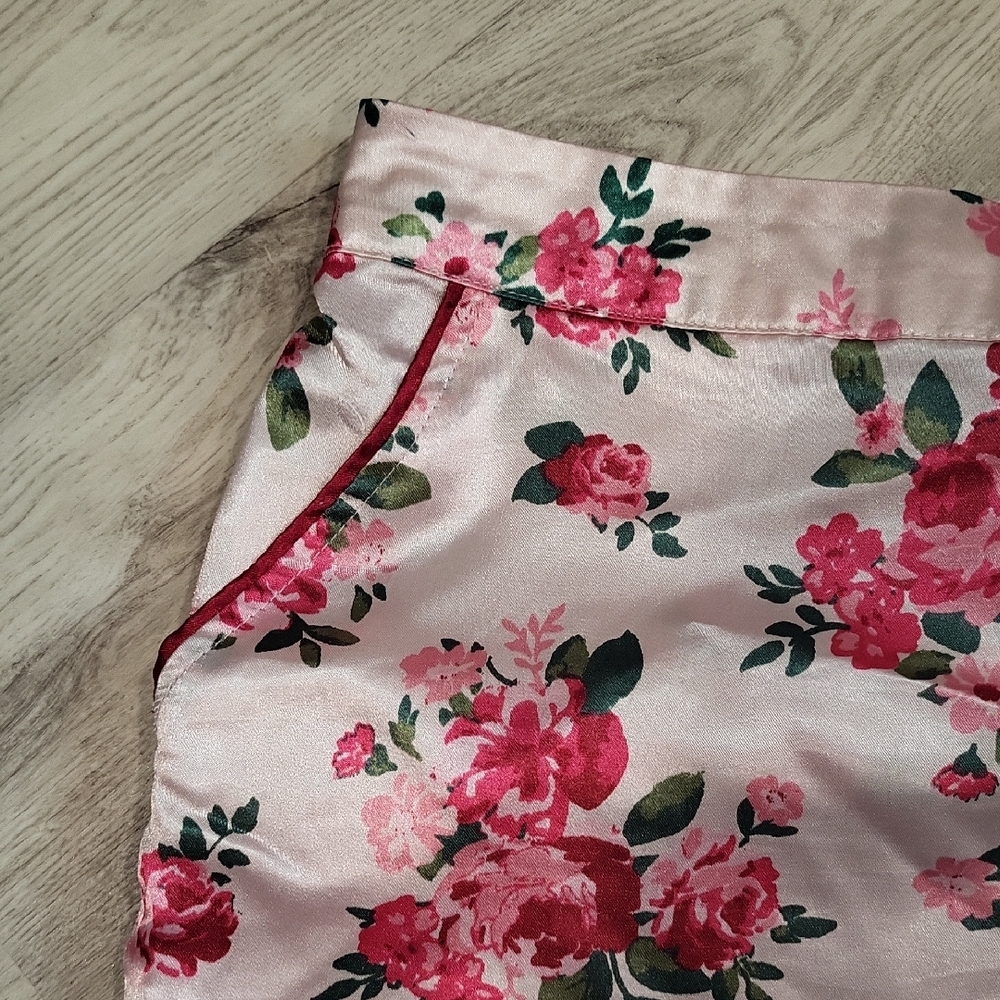 Floral Pink Pajama Pants - Picture 2 of 4